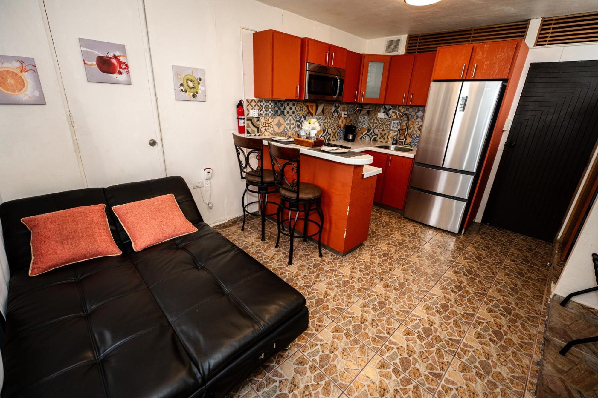 Cozy Studio Retreat With Private Parking And Free Laundry Ponce Exterior photo